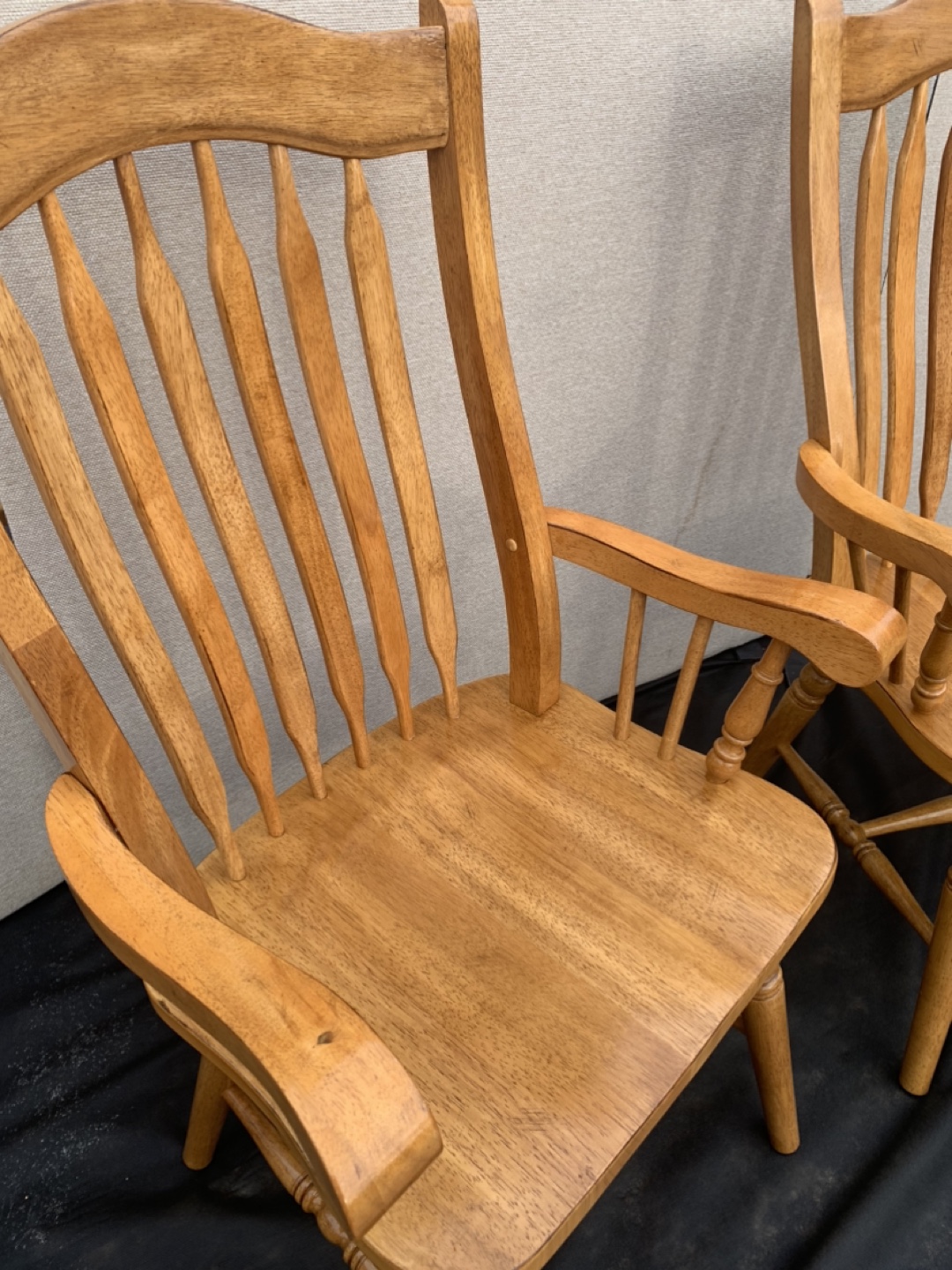Set of 2 Solid Wood Captain’s Chair - photo 3