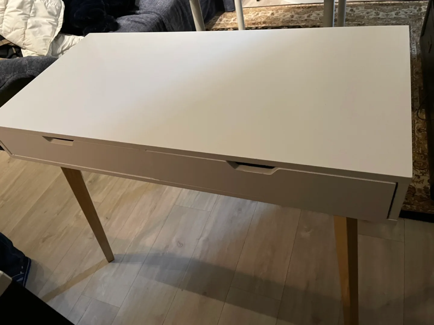 White Desk with Two Drawers and Wooden Legs image indicator(2)