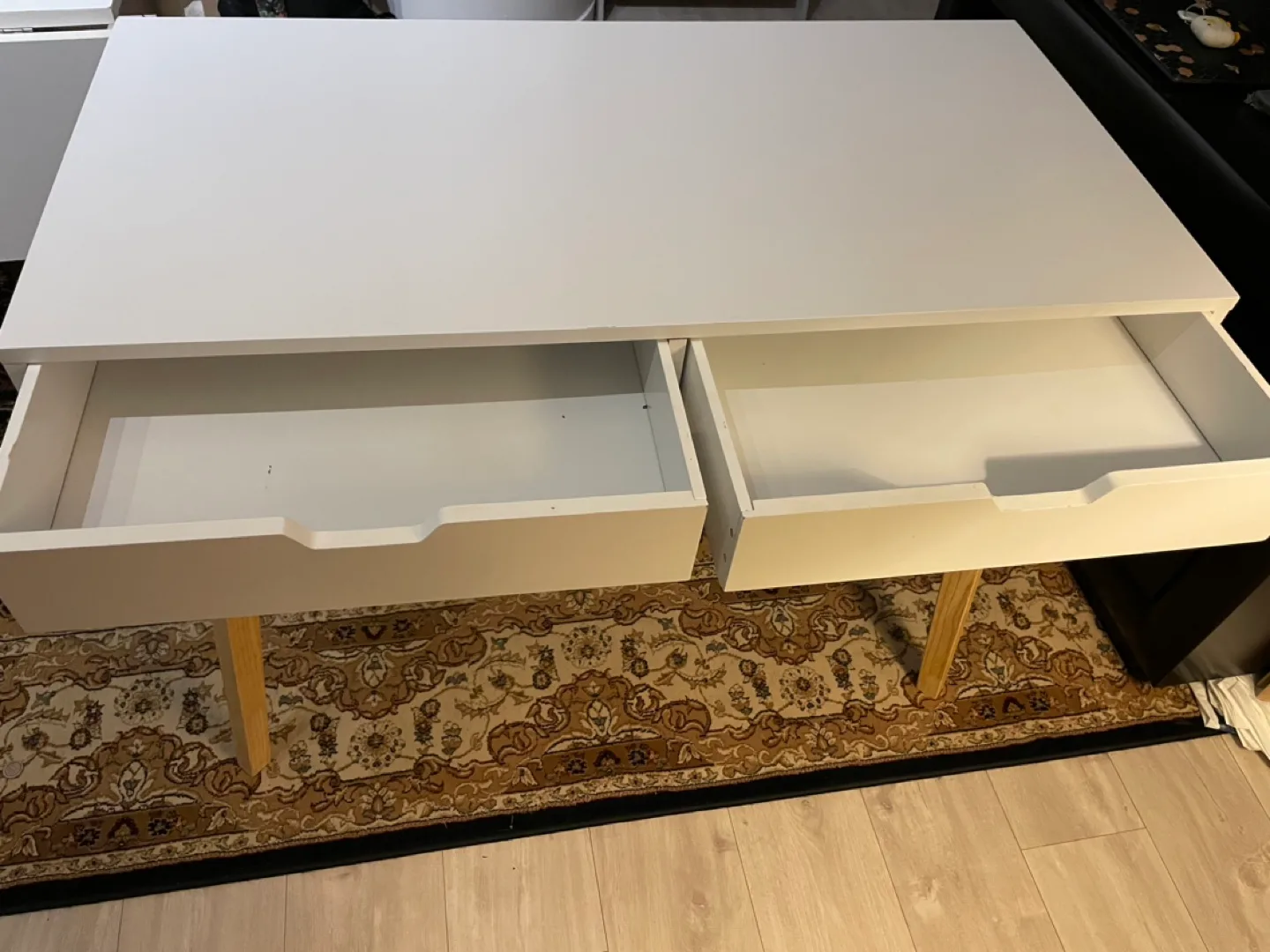 White Desk with Two Drawers and Wooden Legs image indicator(4)