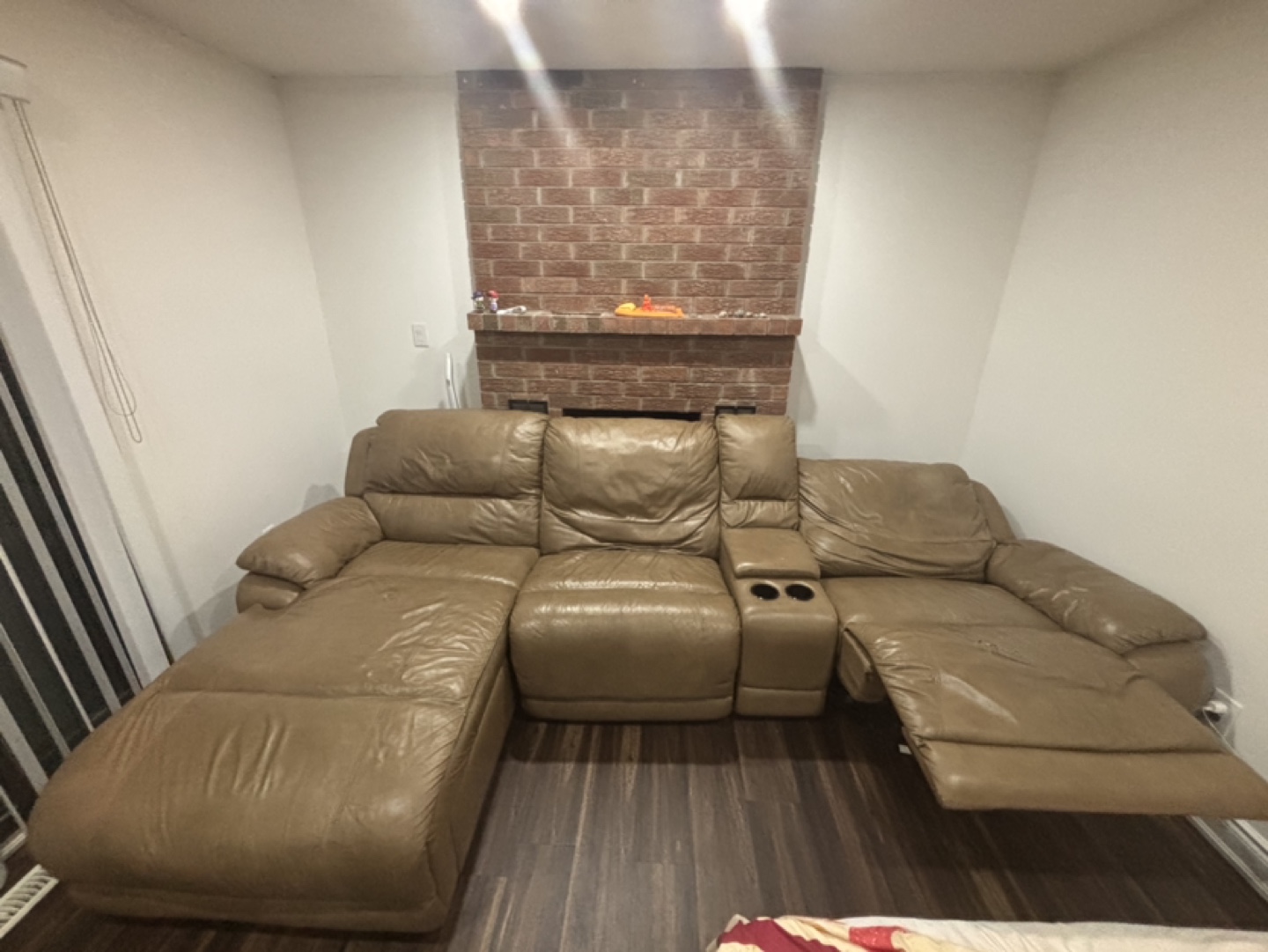 Leather Reclining Sectional Sofa with Wooden Table #Freecycle - photo 3