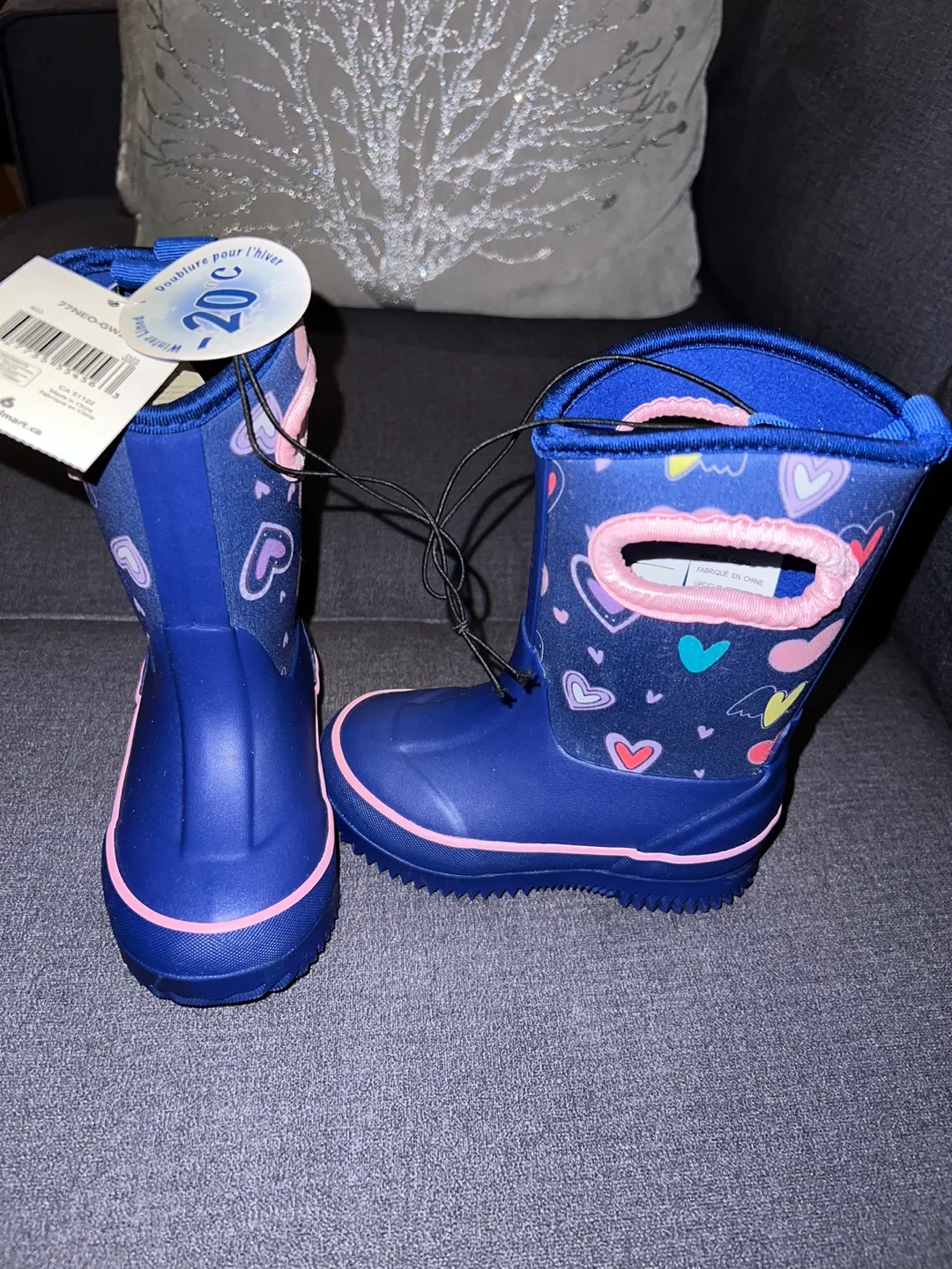 Kids Winter Boots Size 6 image indicator(2)