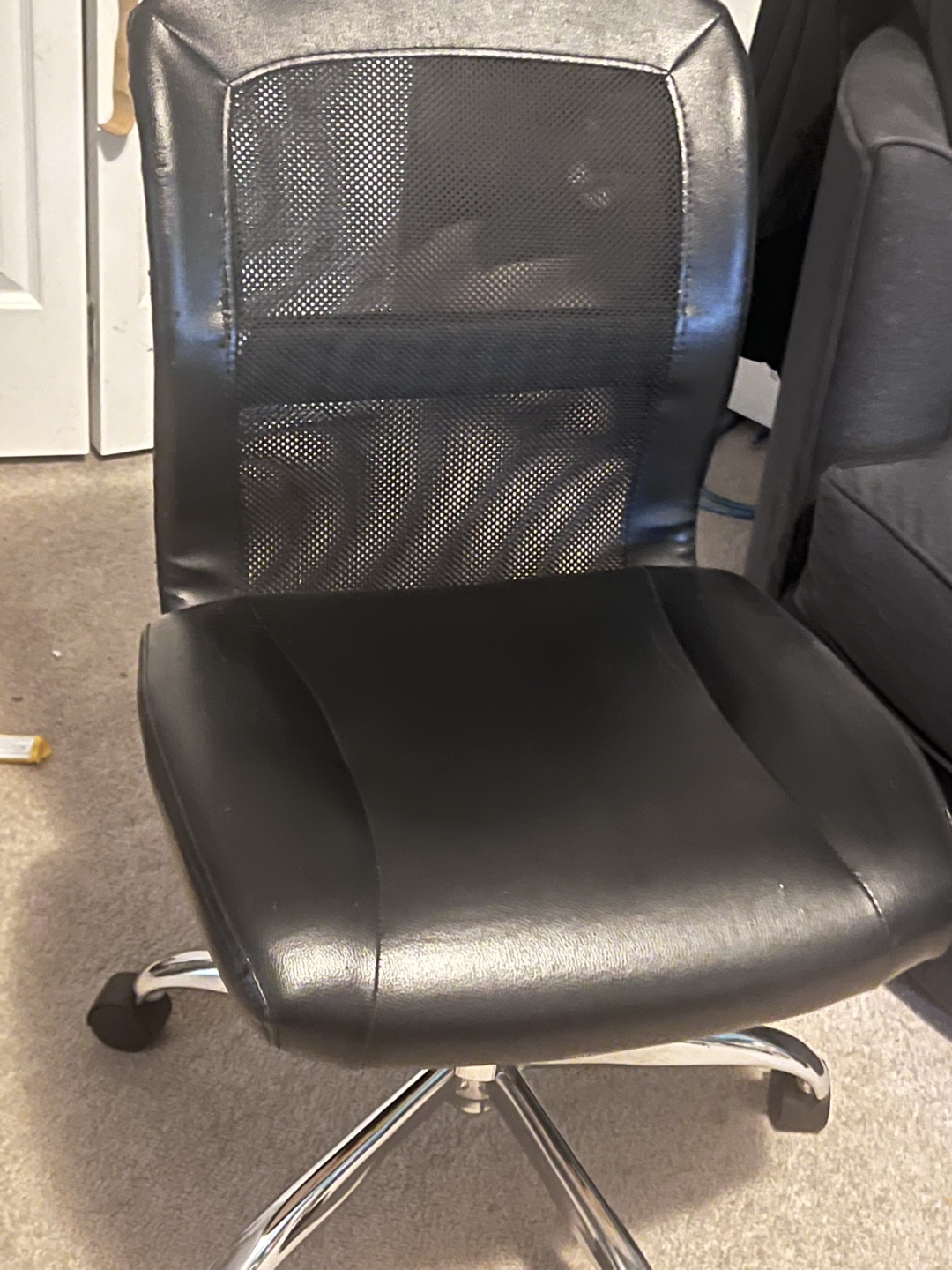 Black Mesh Office Chair