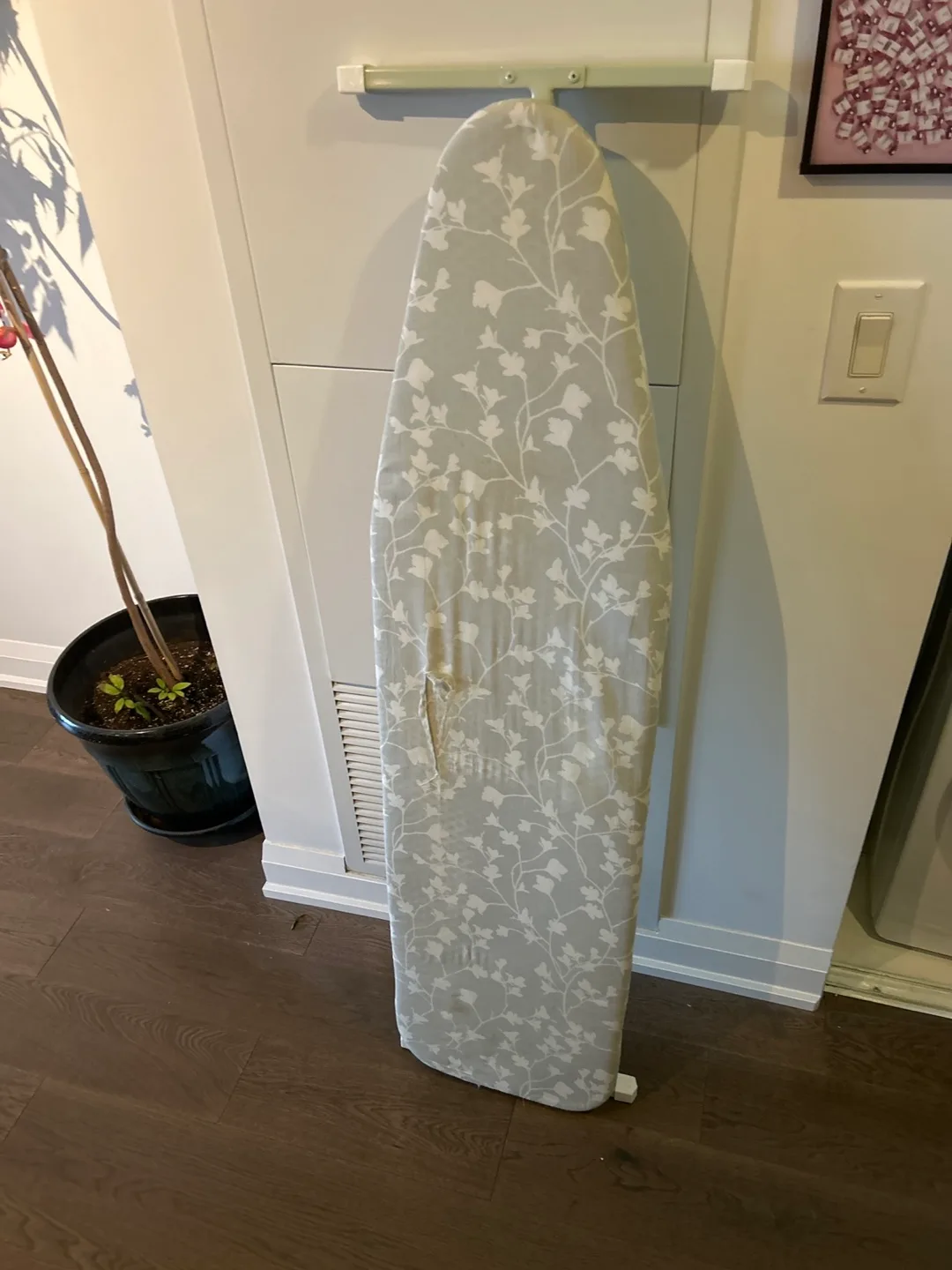 Ironing Board thumbnail