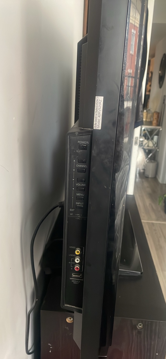 Toshiba 32 Inch TV - photo 4