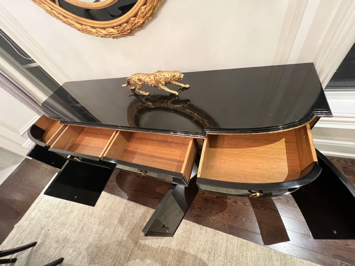 🚚moving sale 🚚Luxury Black Lacquer Buffet Table image indicator(5)