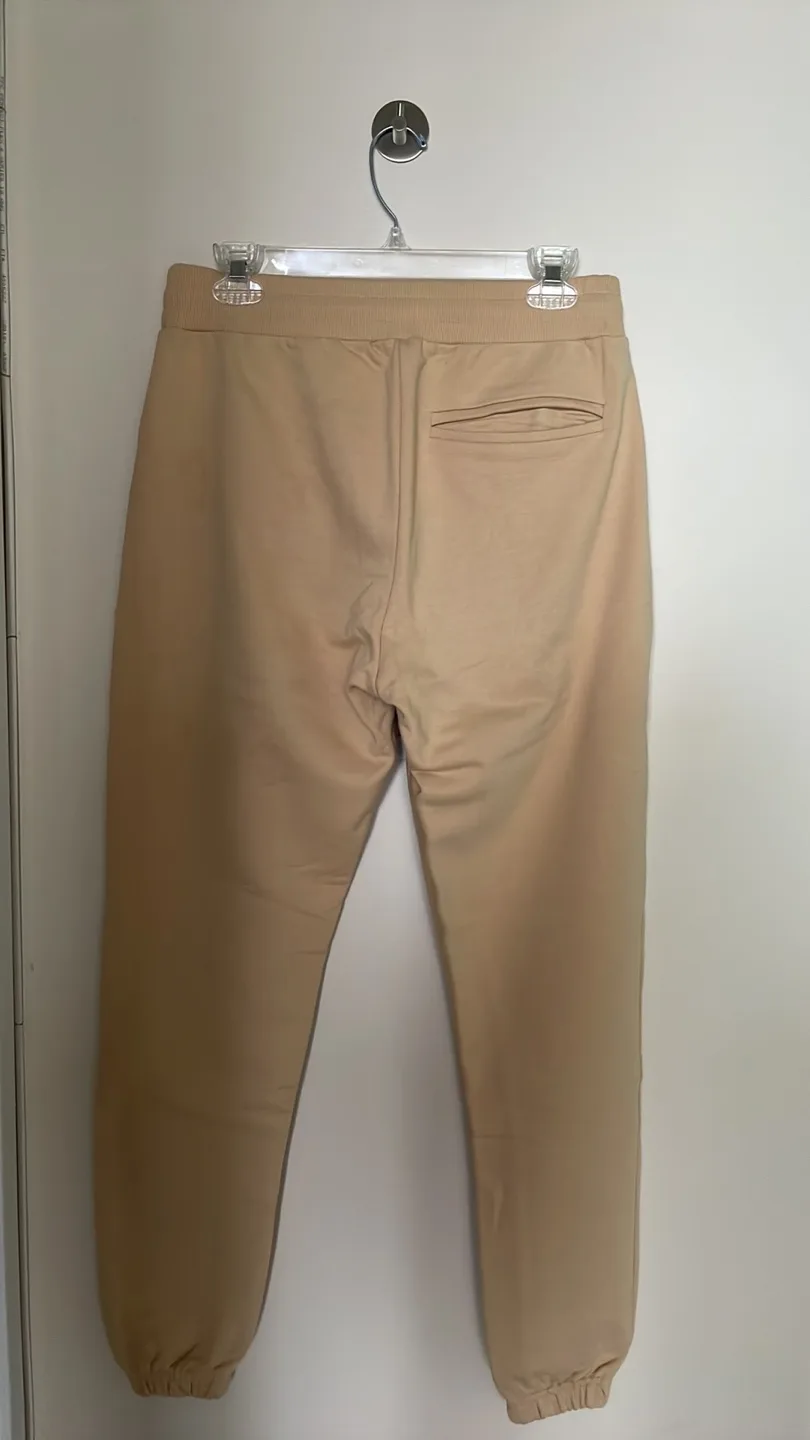 Men’s Sweatpants (Small) Great condition!! image indicator(4)