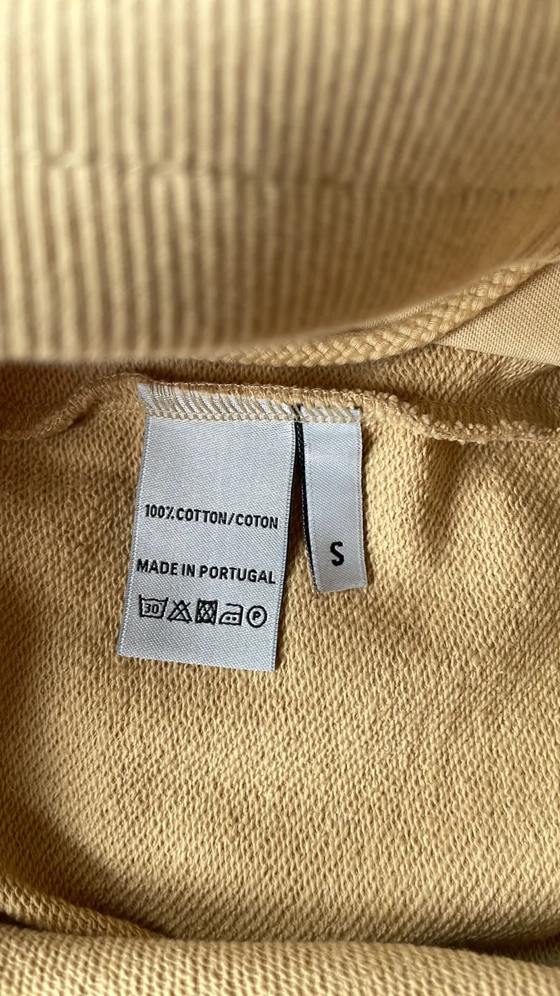 Men’s Sweatpants (Small) Great condition!! image indicator(7)