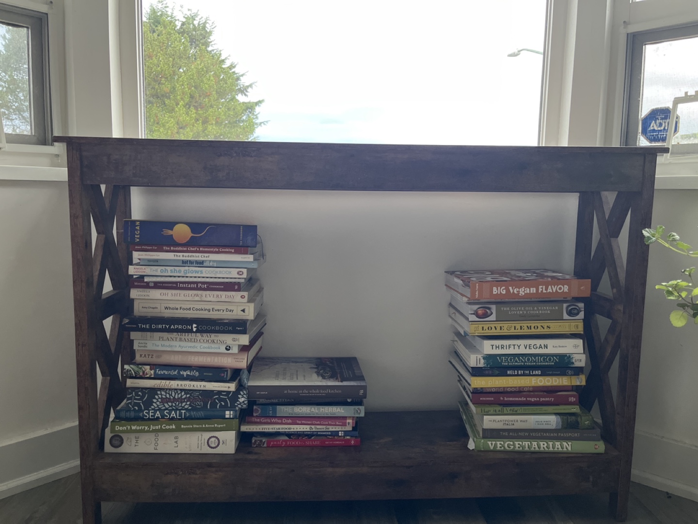Console Table - photo 5