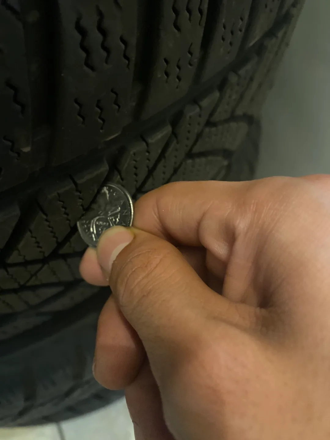 Set of 4 Winter Tires & Rims image indicator(5)