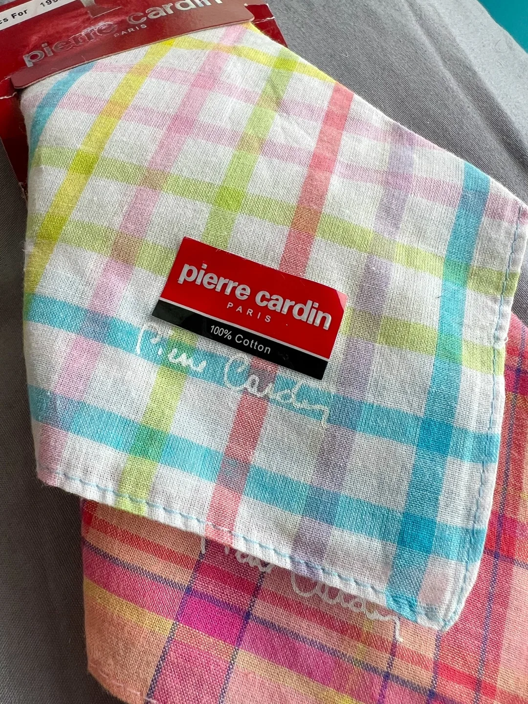 Pierre Cardin Paris Vintage 100% cotton NEW 3 Pcs handkerchieves image indicator(2)