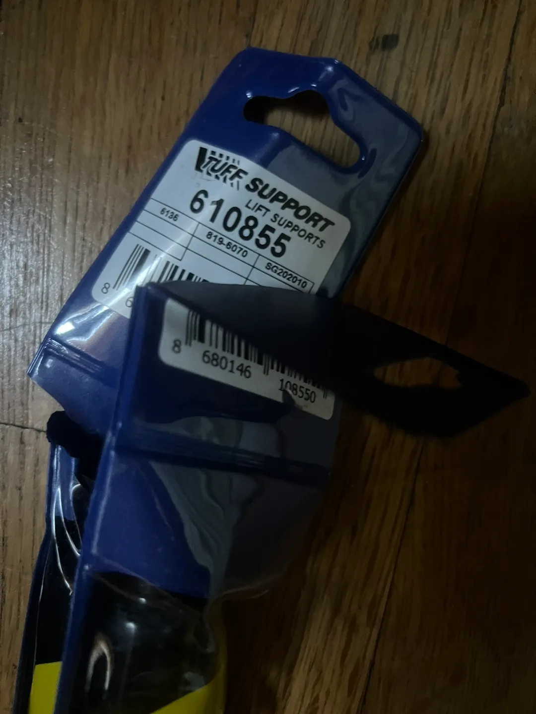 🥕 Tuff Support Lift Supports 2004 to 2010 BMW X3 (E83) image indicator(2)