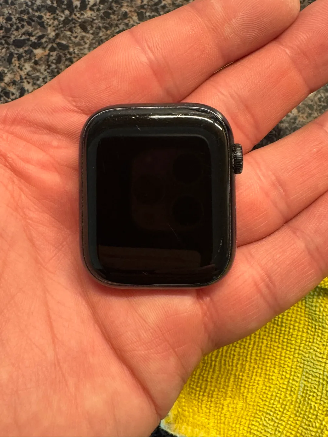 Apple Watch Series 7 45mm image indicator(5)