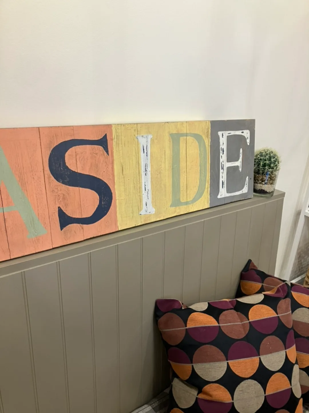 Rustic Seaside Wooden Sign image indicator(5)