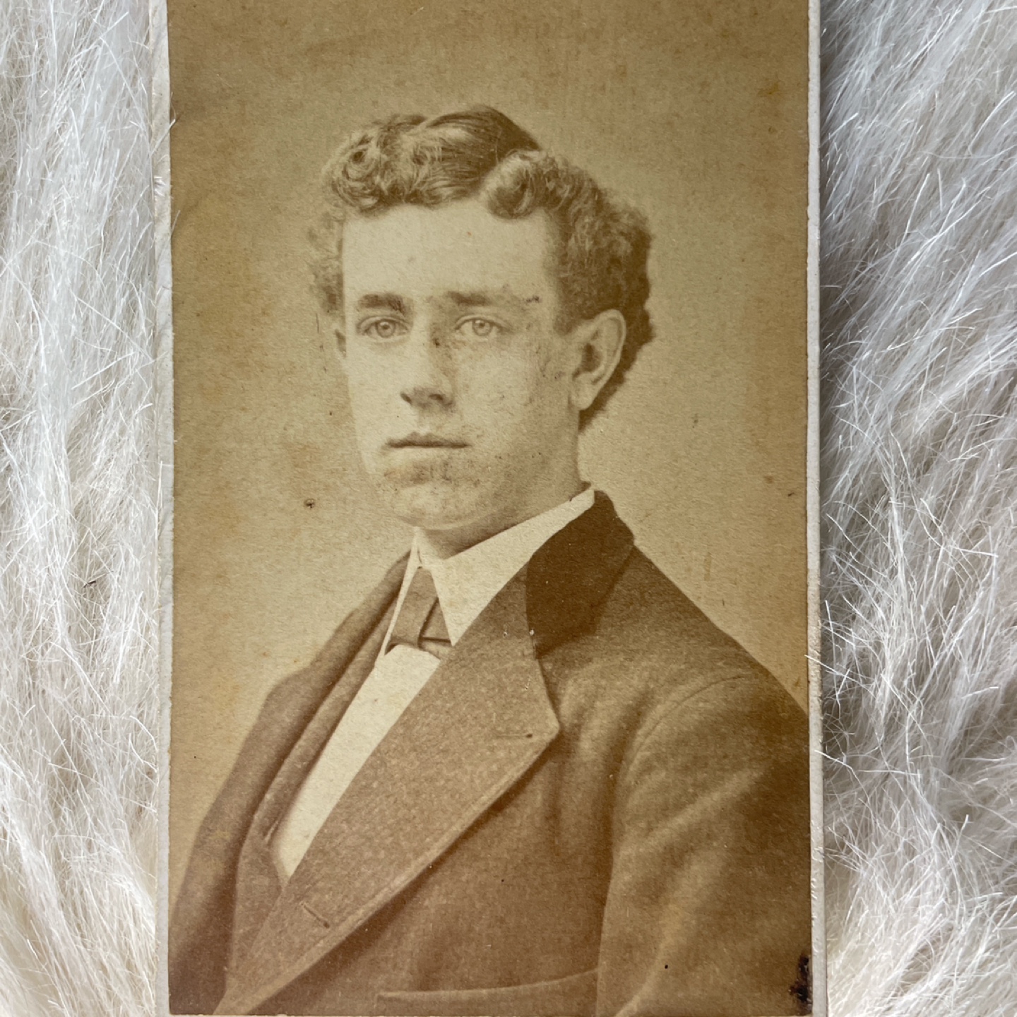 Antique Carte de Visite Photograph of a Man - photo 3