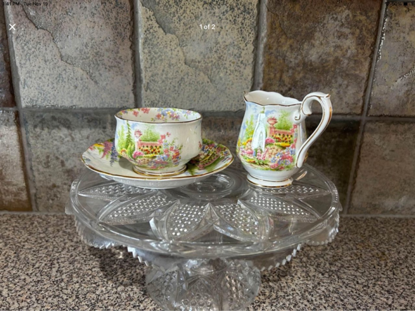 Cream and sugar set