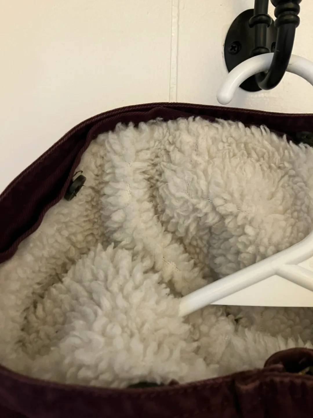 Hollister Woman’s Sherpa Winter Jacket - Size S image indicator(3)