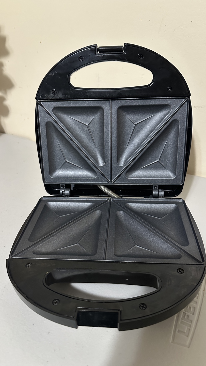 Air Fryer,sandwich maker,rice cooker - photo 4