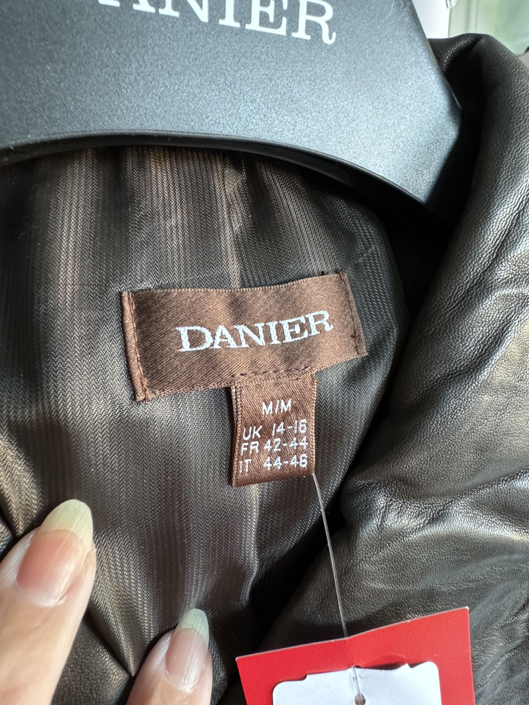 Danier Leather Jacket - photo 3