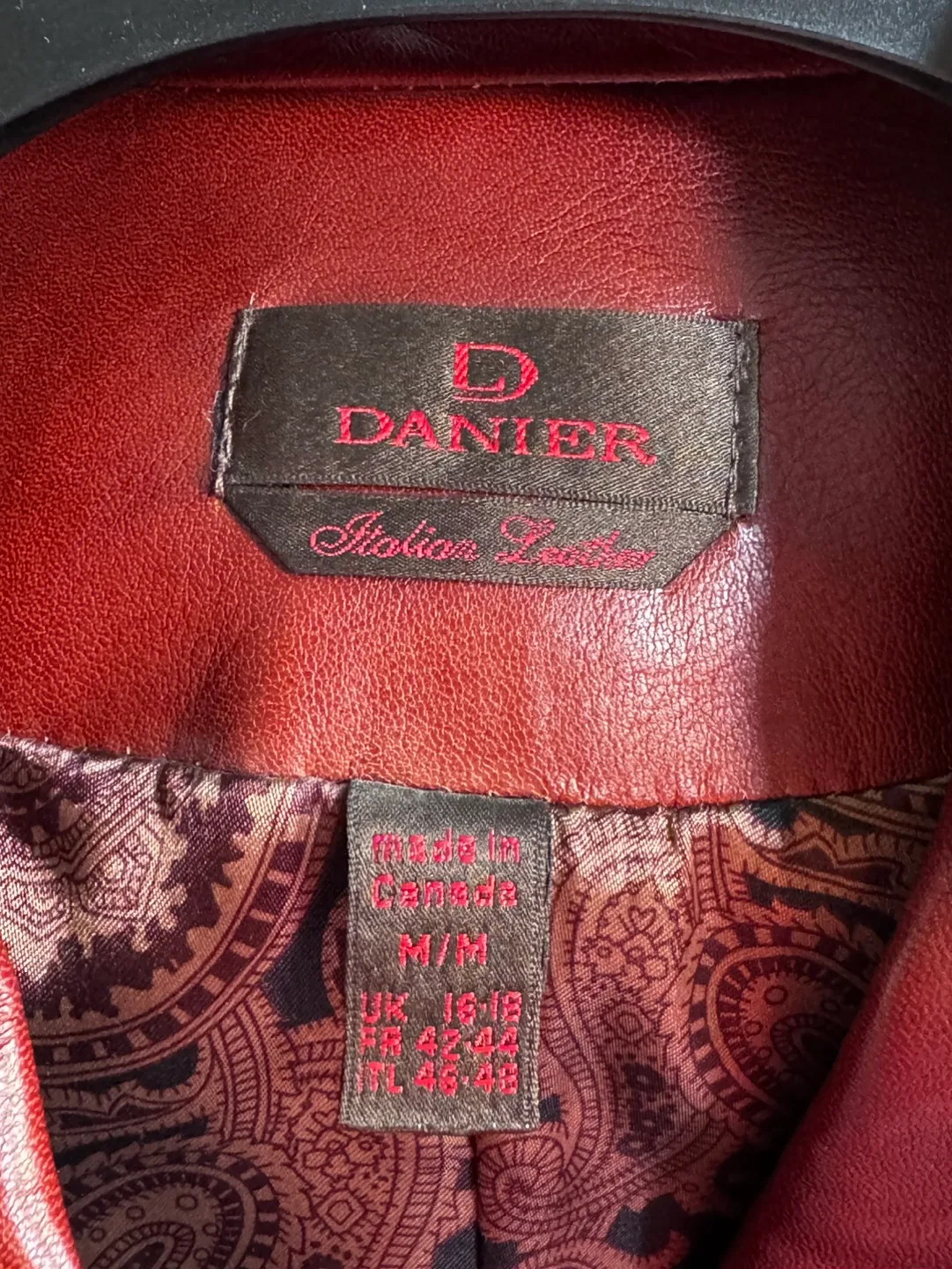 Danier dark red Leather Jacket image indicator(3)