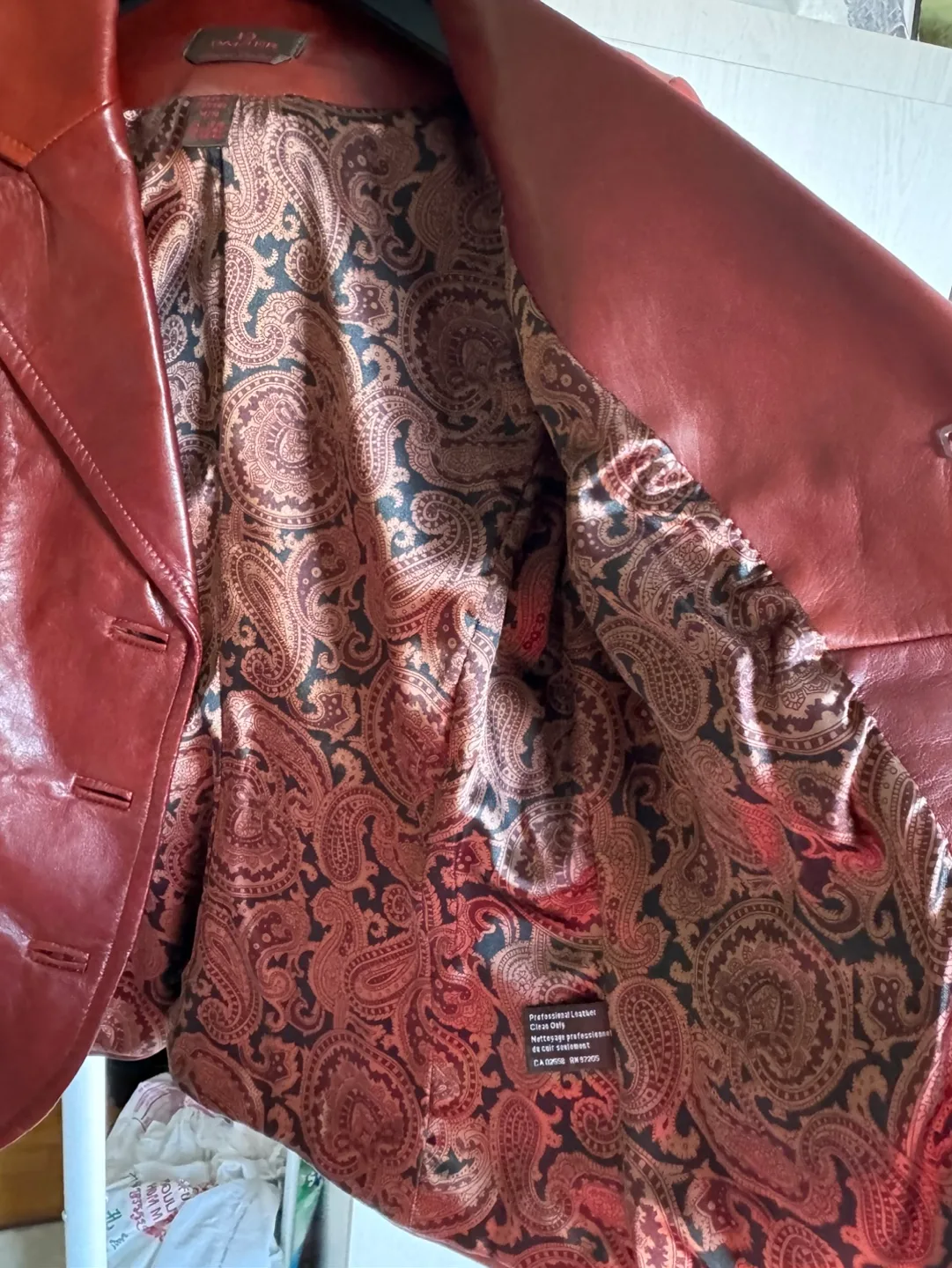 Danier dark red Leather Jacket image indicator(10)