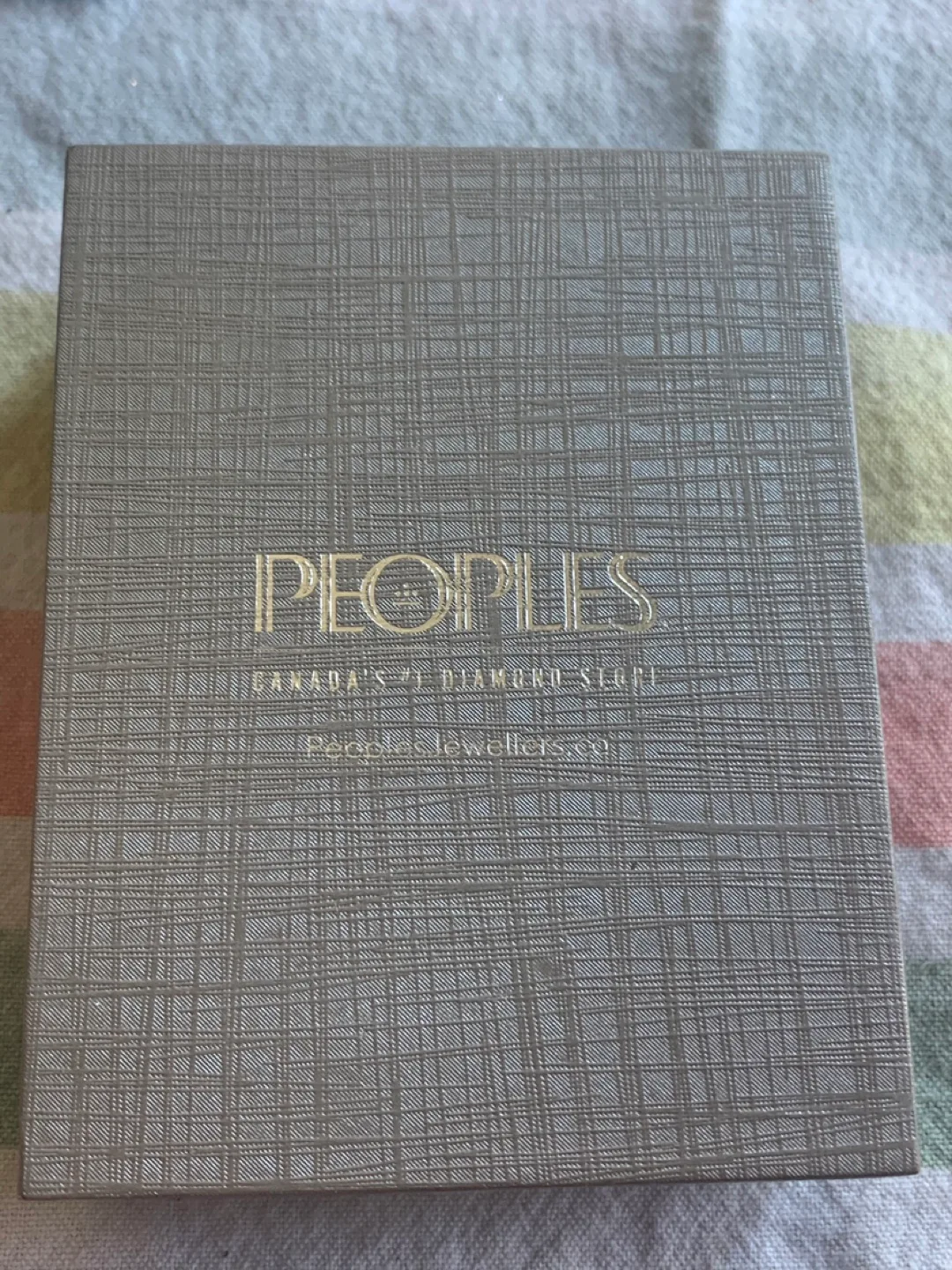 10k White Gold Heart Diamond Necklace image indicator(3)