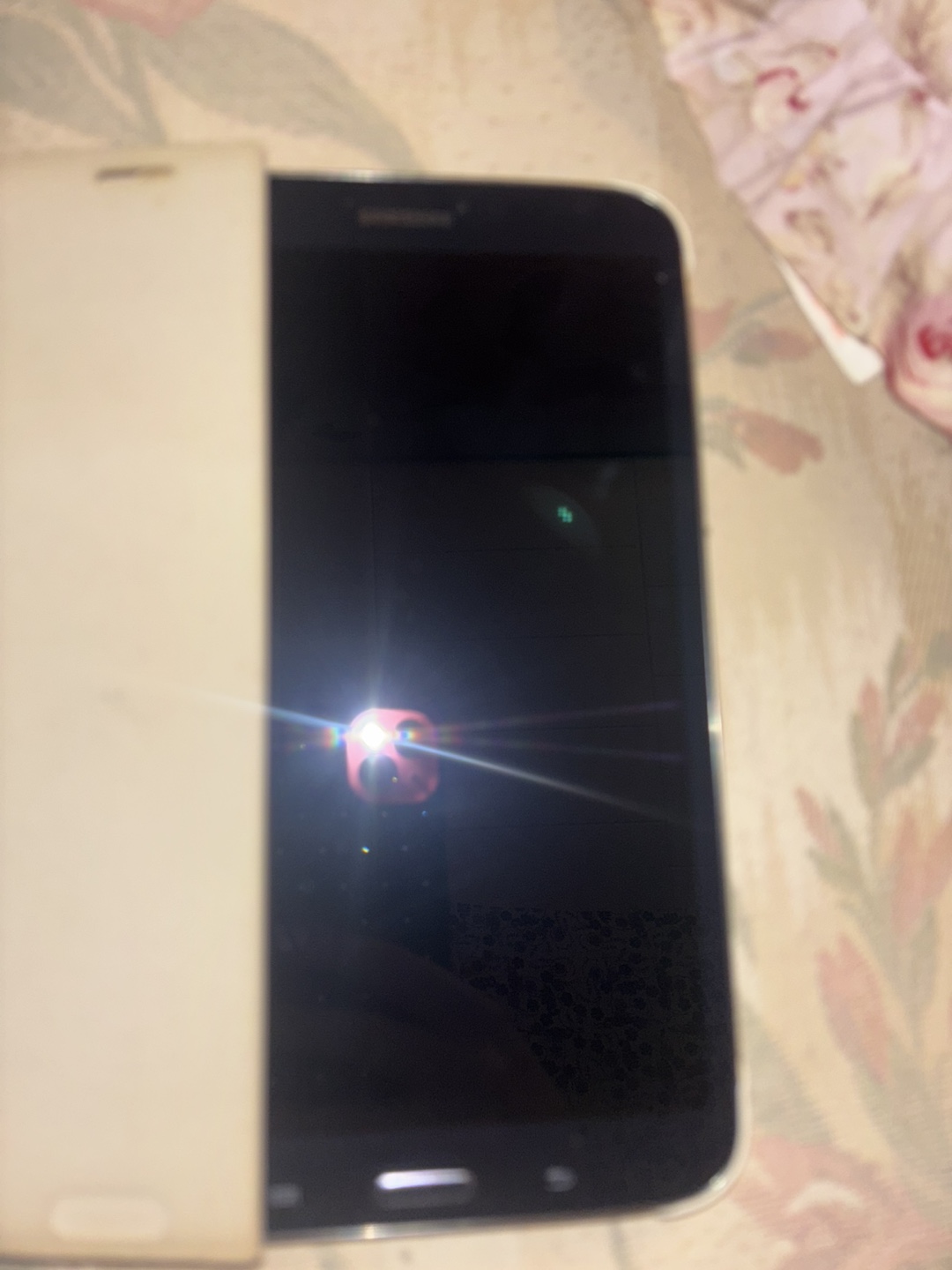 Samsung Galaxy Tab 4 10.1 - photo 3