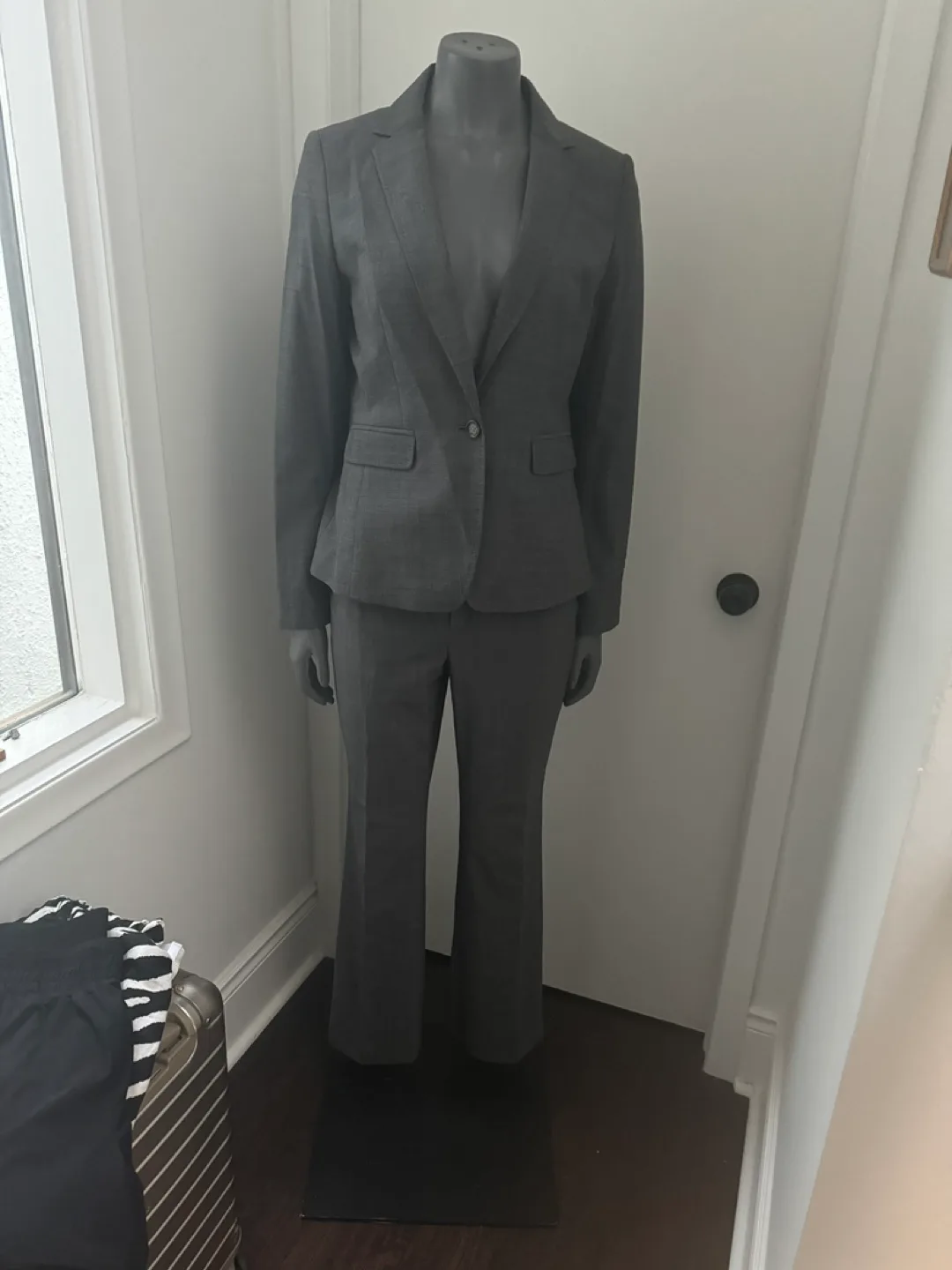 LOLë Black Jumpsuit image indicator(9)