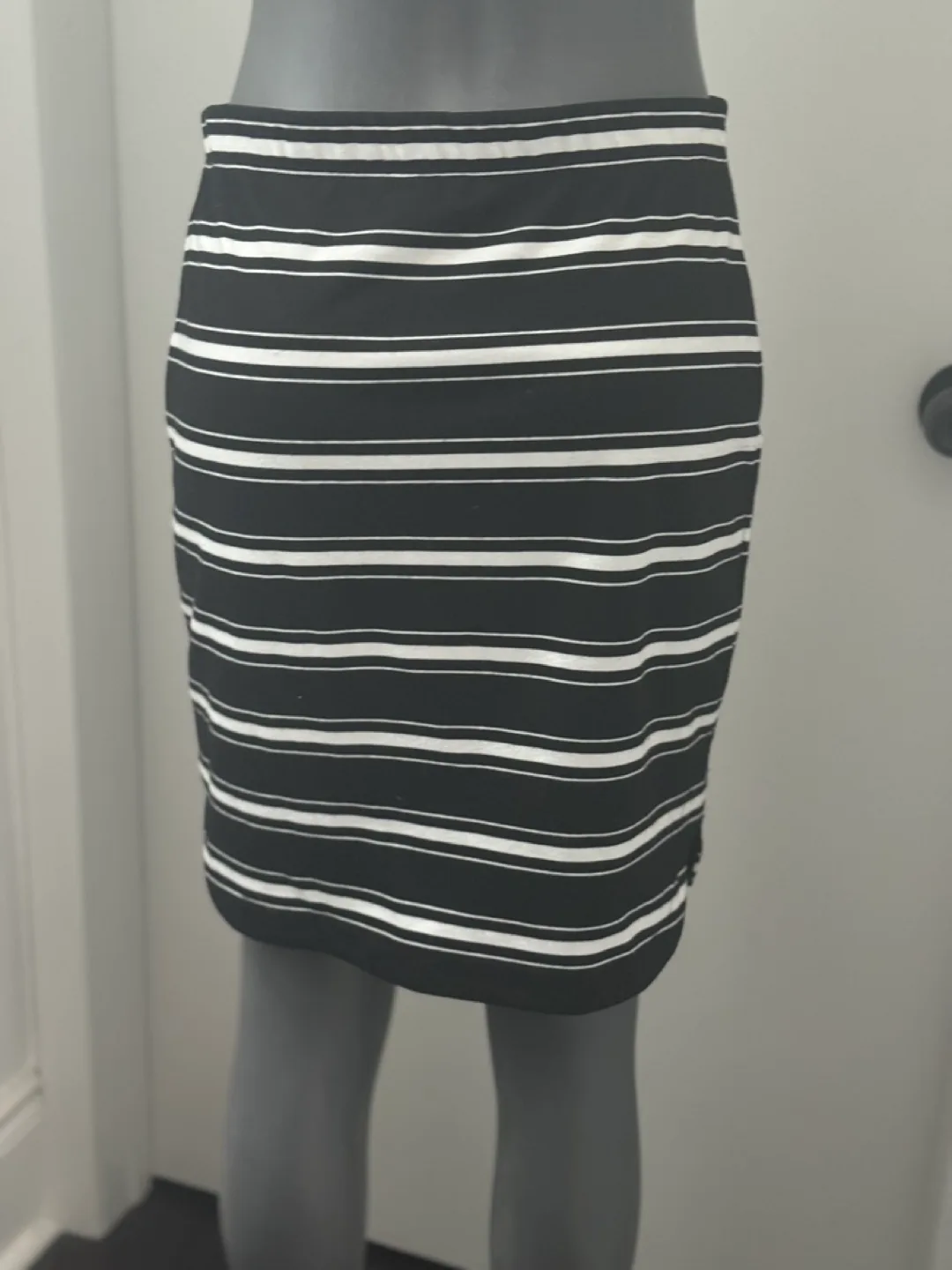 Black and White Striped Skirt image indicator(3)