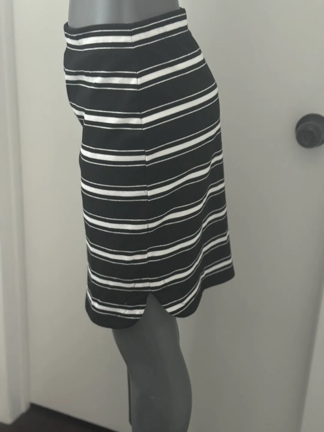 Black and White Striped Skirt image indicator(2)