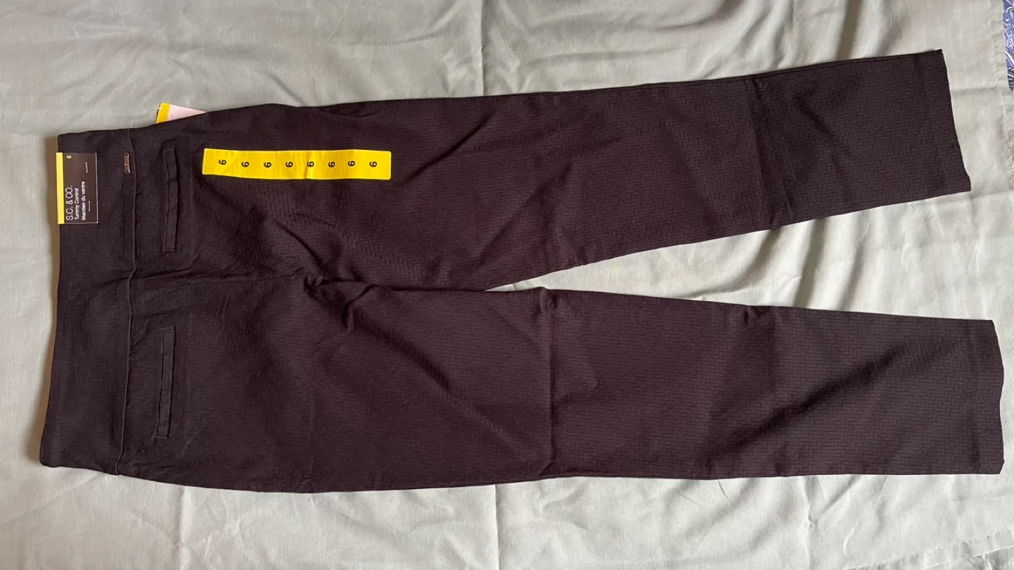 S.L.F. & CO. Women's Black Pants Size 6 image indicator(3)