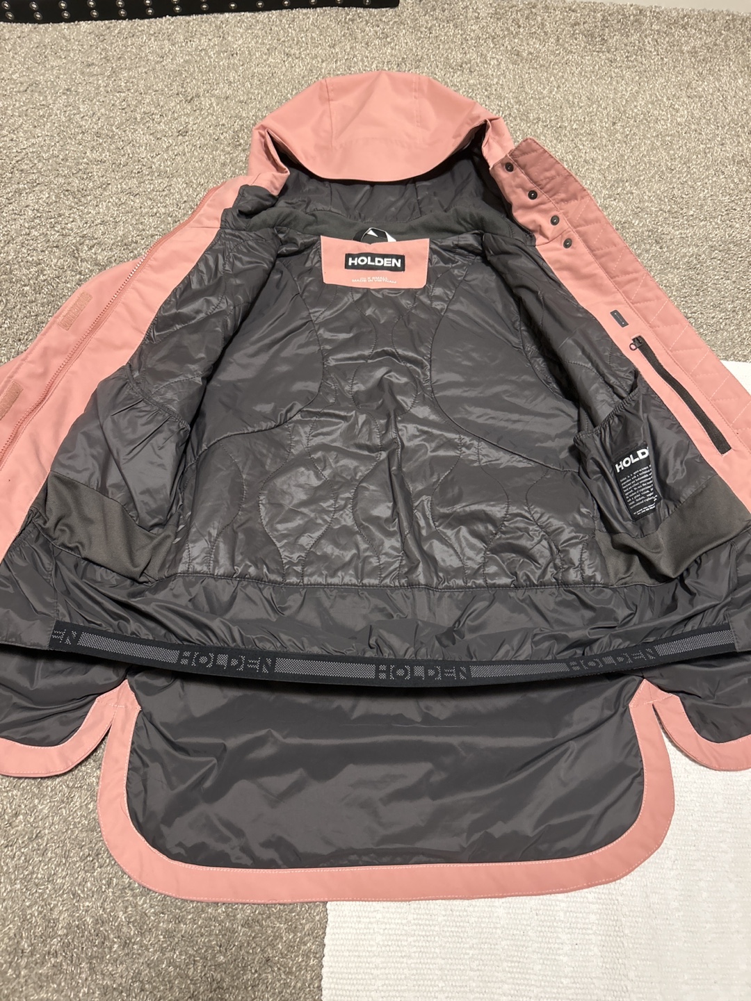 Holden Women's Pink Snowboard Jacket - photo 3