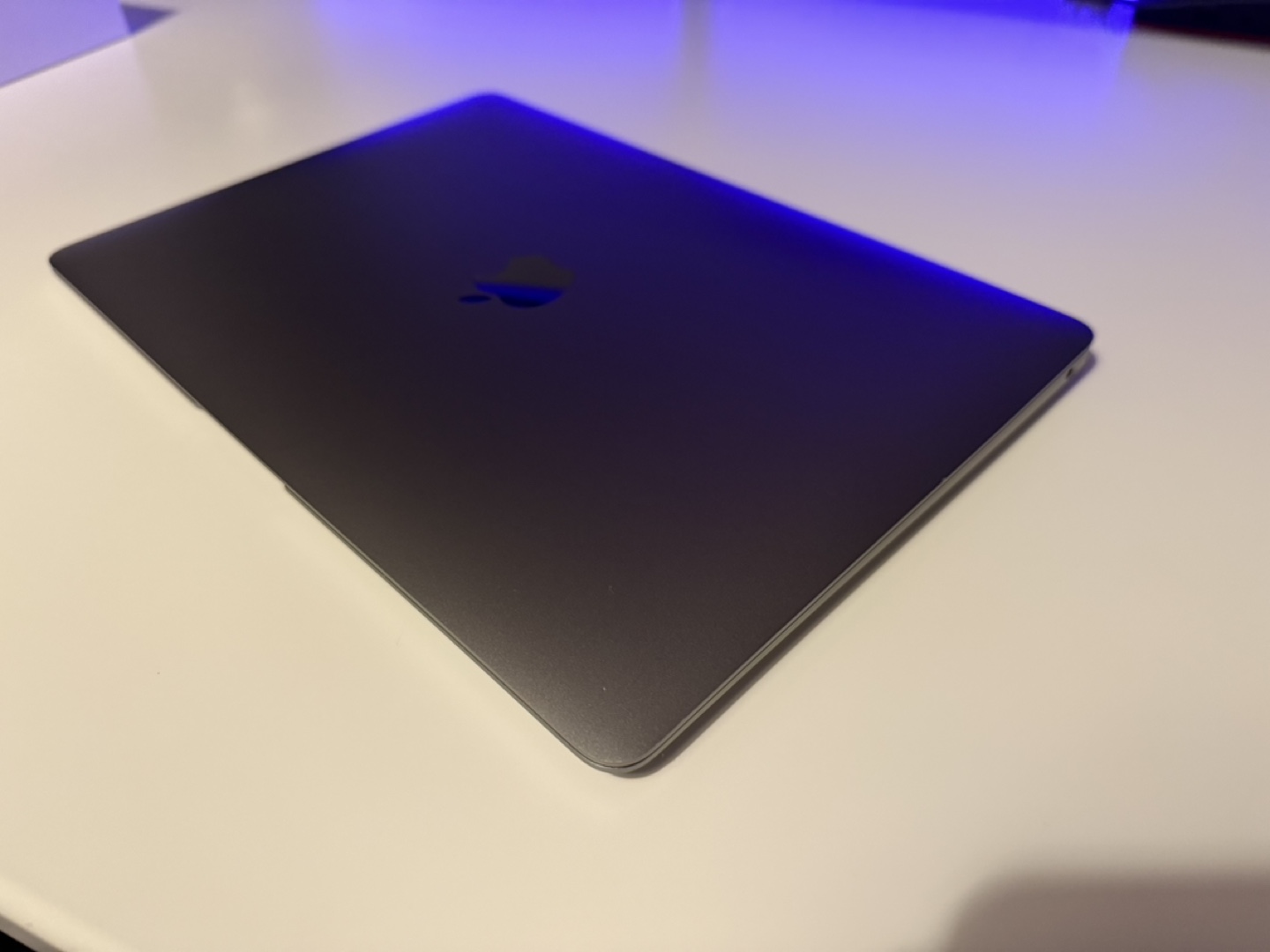 MacBook Air 13" (M1, 256GB, 8GB RAM) + Keyboard - photo 4
