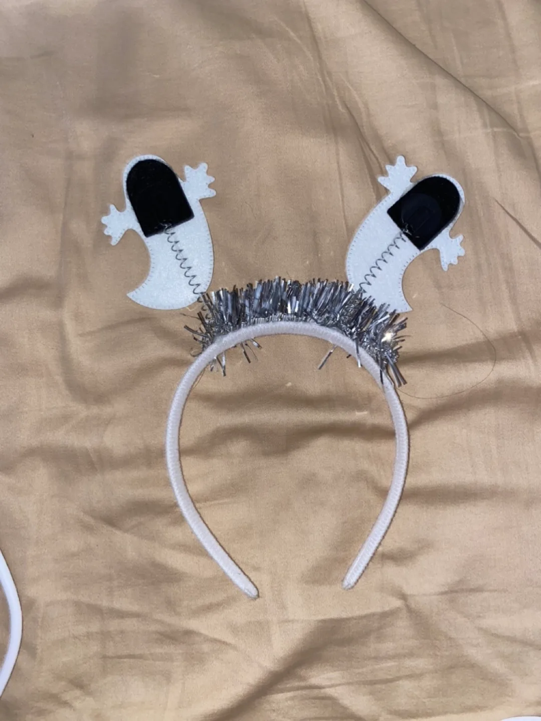 Halloween Ghost Headband image indicator(5)