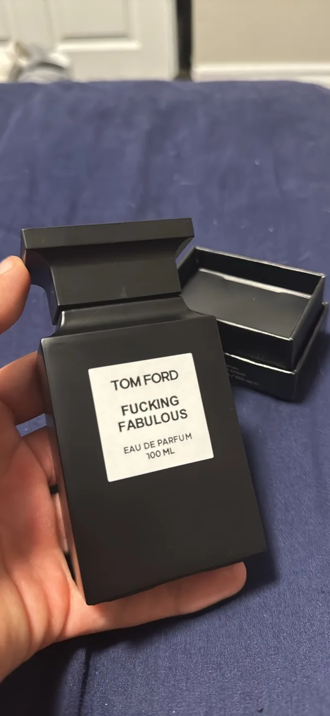 Tom Ford Fucking Fabulous Eau de Parfum 100ml image indicator(2)