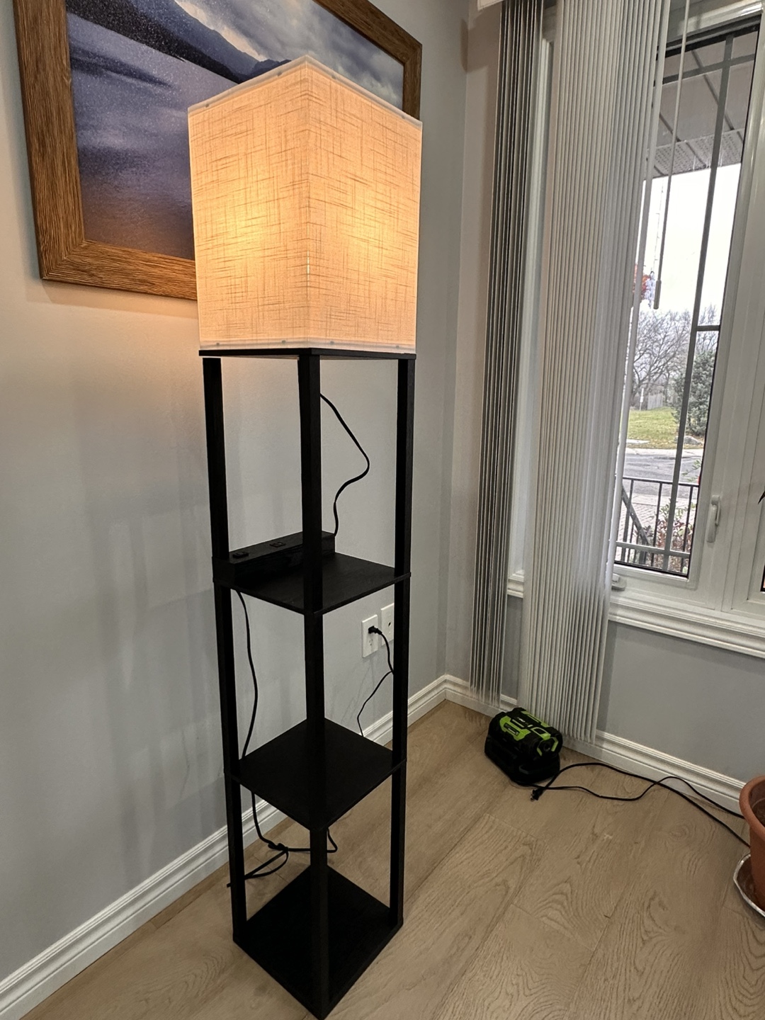 Floor Lamp with Shelves 💯BRANDNEW