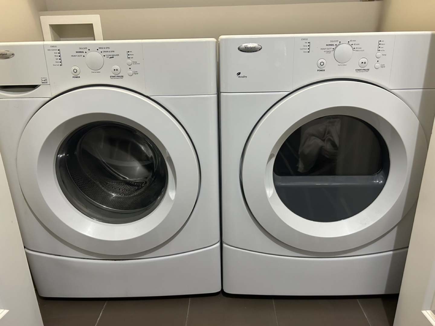 Whirlpool Washer and Dryer Set