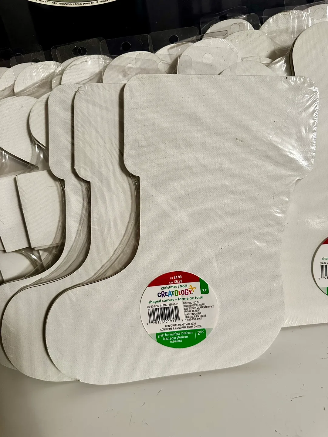 Creatology Stocking and Present Shaped Canvas bundle image indicator(2)