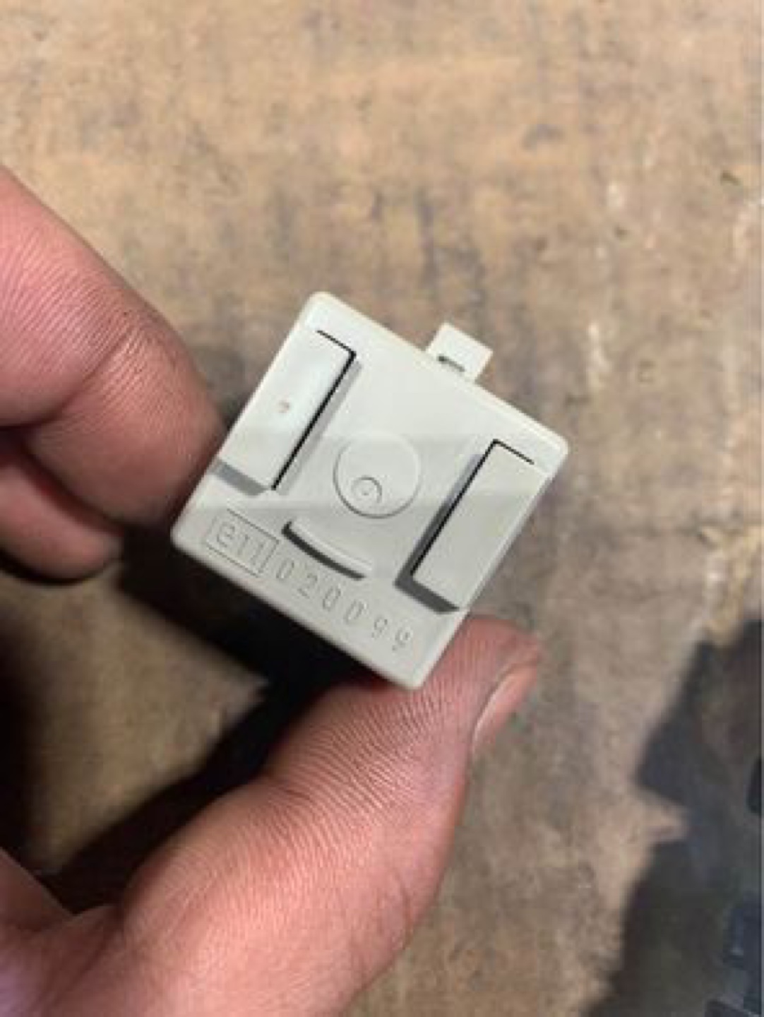 DENSO Flasher Relay OEM - photo 3
