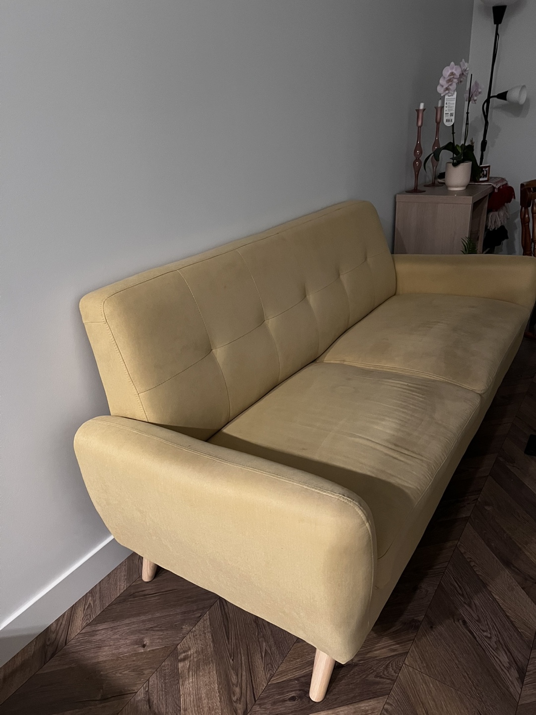 Unique-Colored Sofa – Excellent Condition! - photo 3