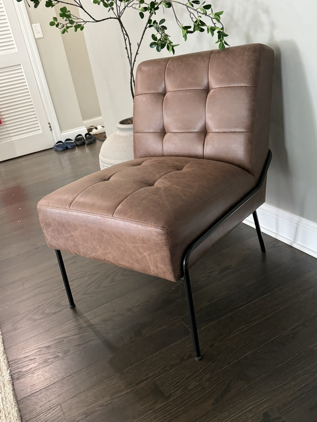 Set of TWO Leather Accent Chairs - photo 4
