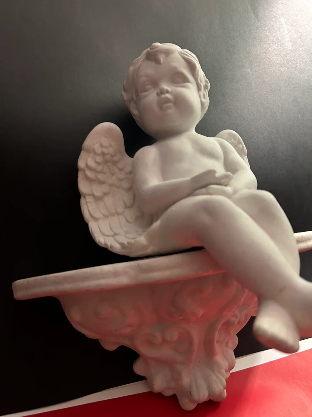 White Angel Shelf image indicator(4)