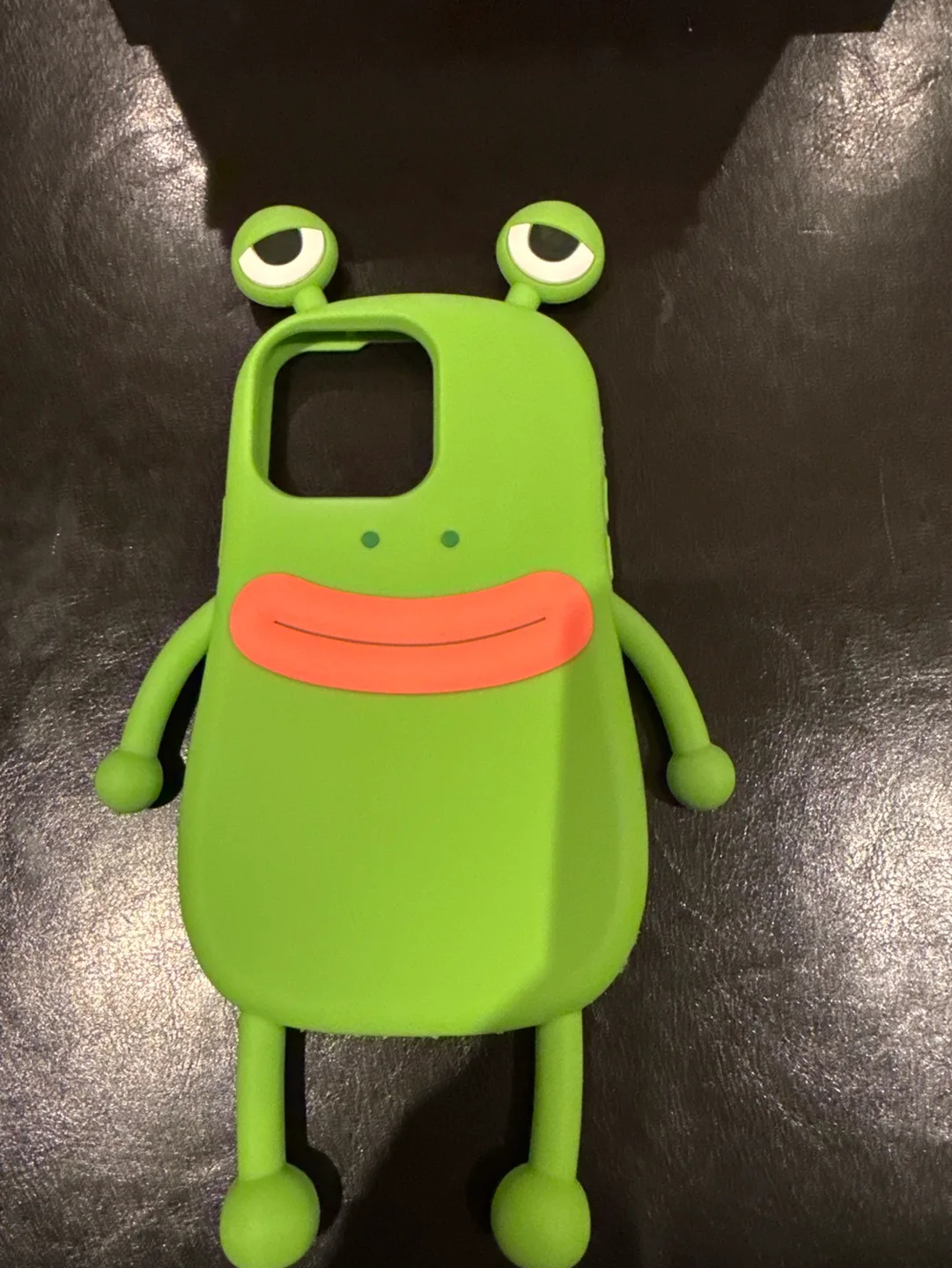iPhone 12 Pro Max Frog Case thumbnail