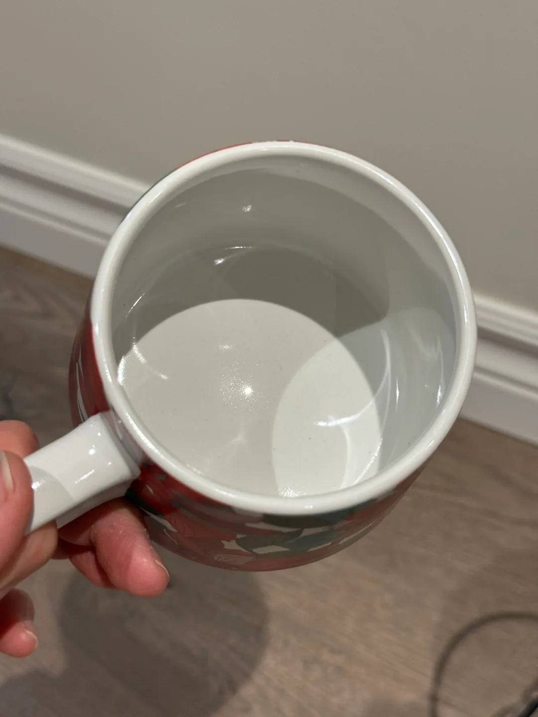 Set of 4 Christmas Mugs image indicator(3)