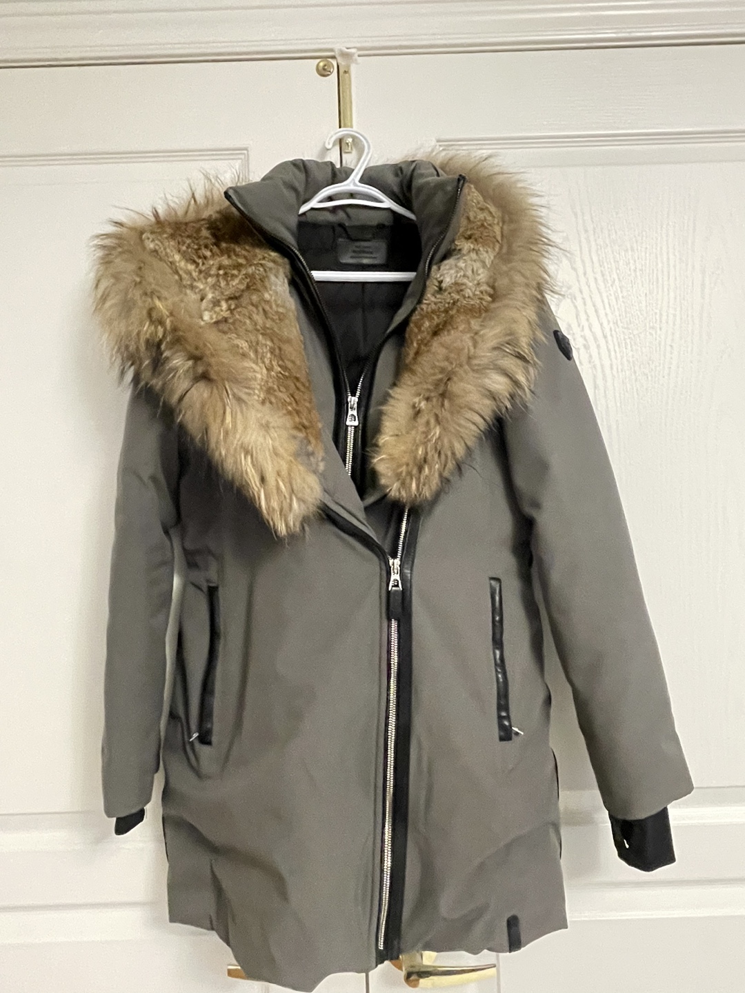 RUDSAK Women's Down Winter Coat with Fur Hood - photo 3