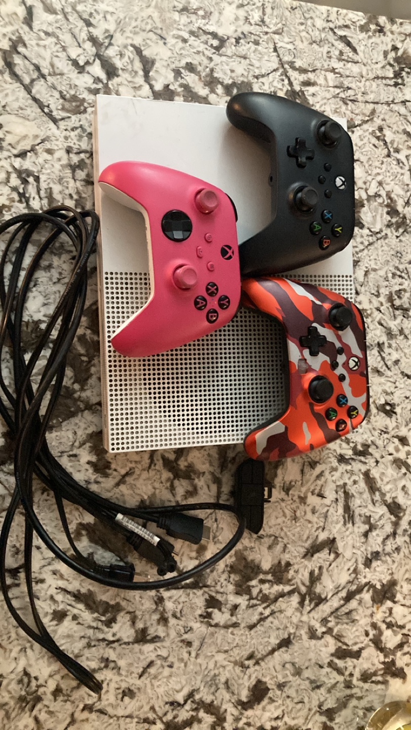 Xbox One S Console with 3 Controllers