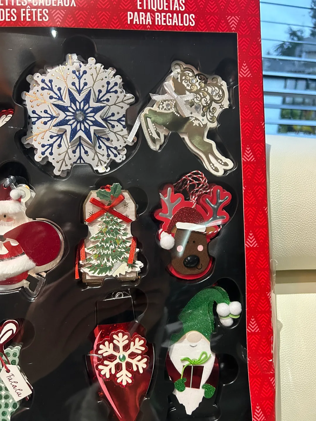 Kirkland Signature Holiday Gift Tags image indicator(6)