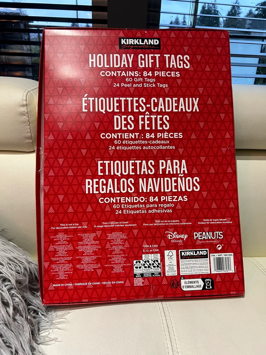 Kirkland Signature Holiday Gift Tags image indicator(2)