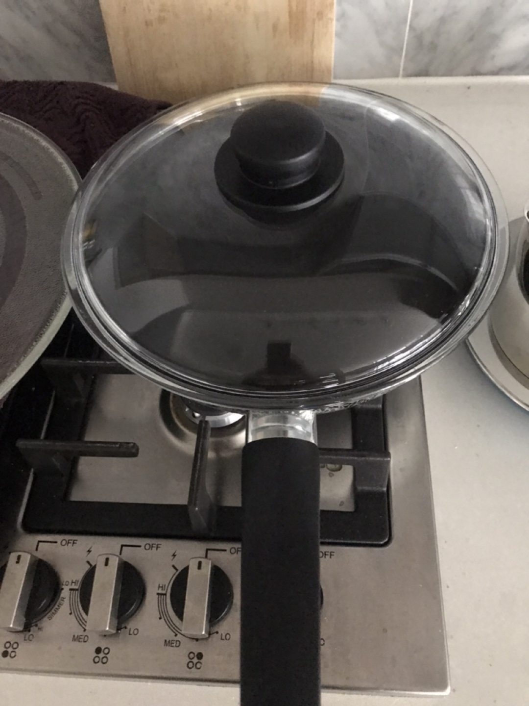 Assorted pots and pans (4) - photo 3
