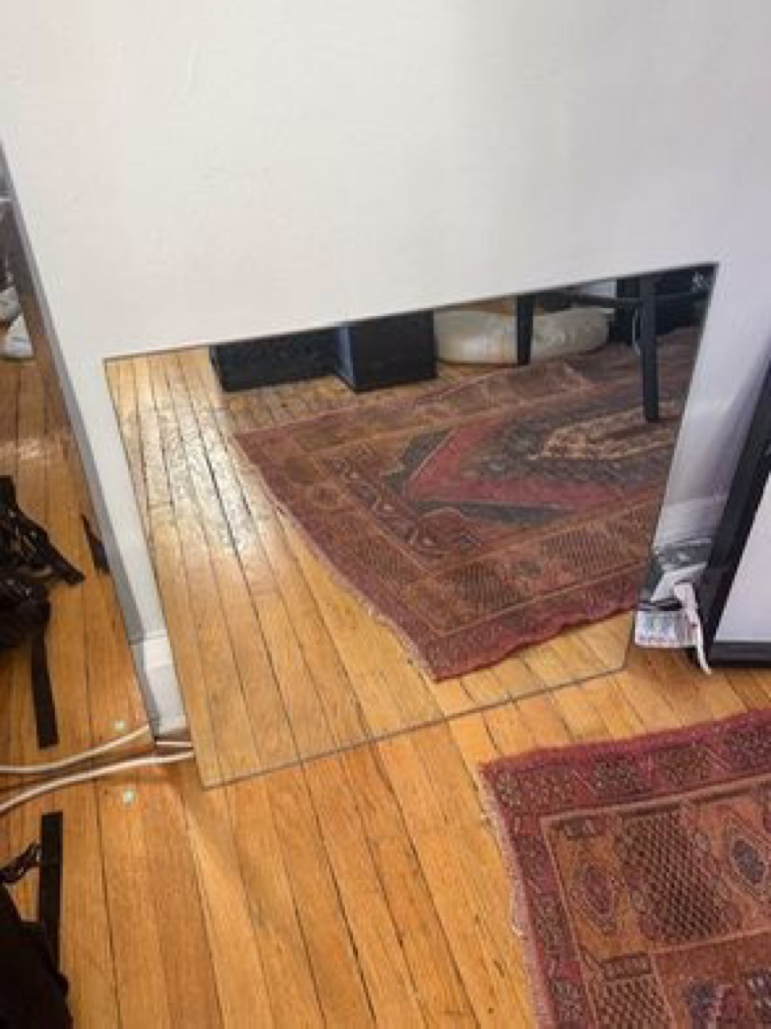 FREE Mirror 2’ x 2‘