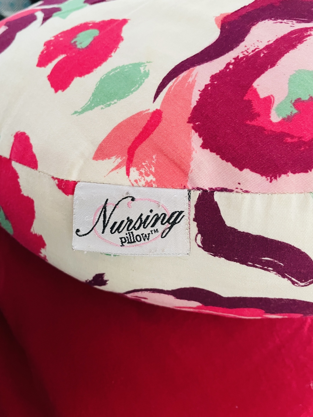 Nursing Pillow - photo 2